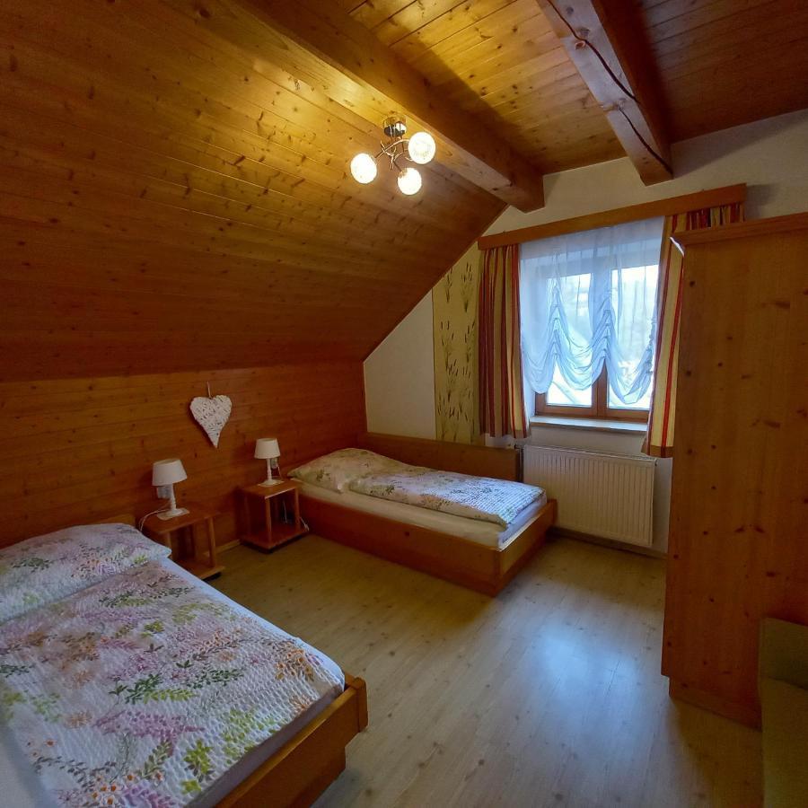 Urlaub Am Bauernhof Gaenser Sankt Peter am Kammersberg Exteriör bild
