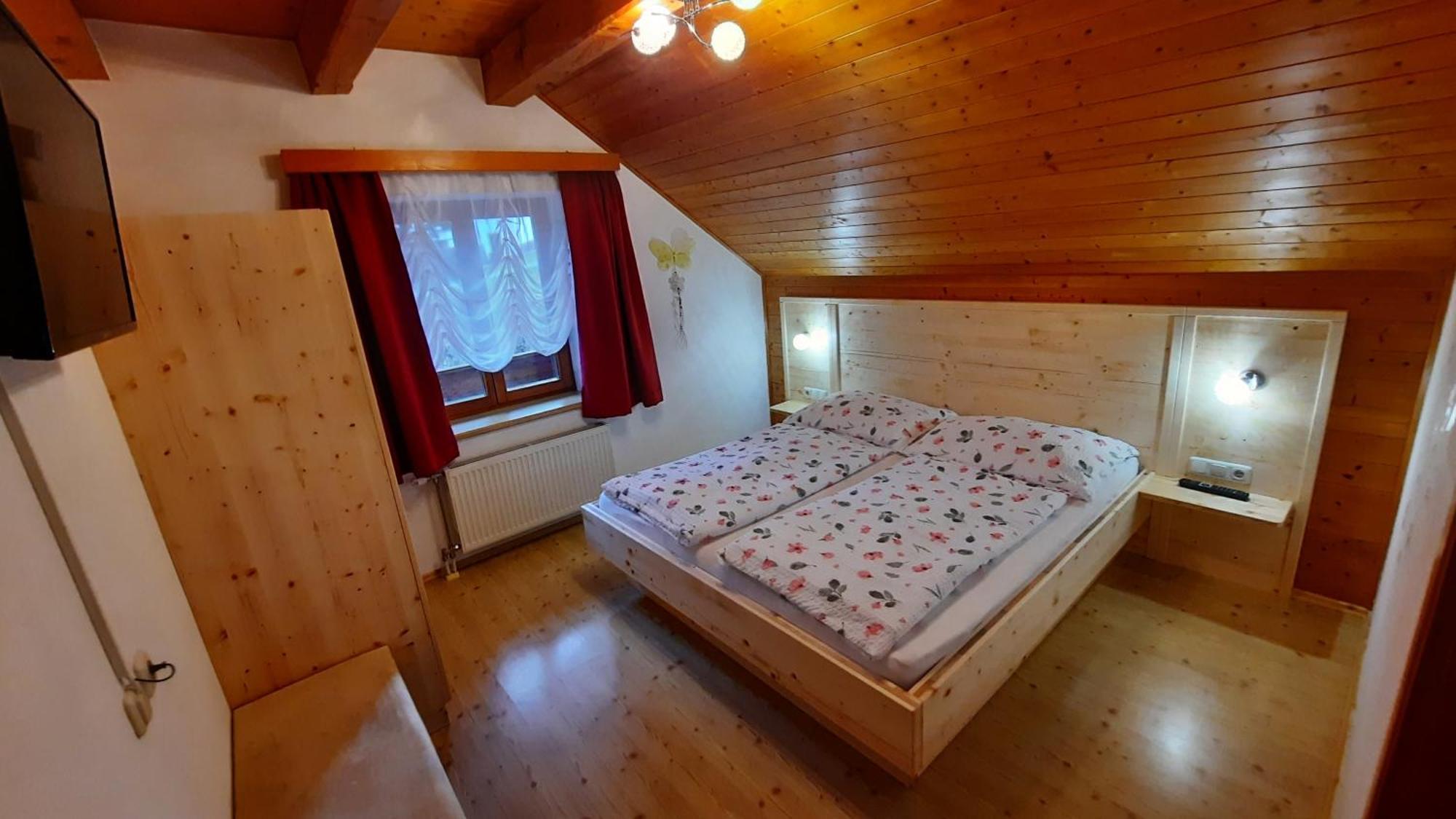 Urlaub Am Bauernhof Gaenser Sankt Peter am Kammersberg Exteriör bild