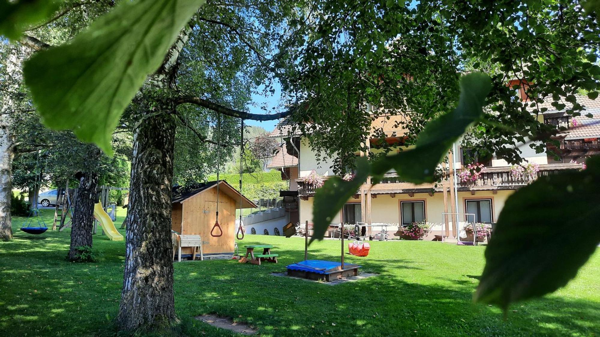Urlaub Am Bauernhof Gaenser Sankt Peter am Kammersberg Exteriör bild